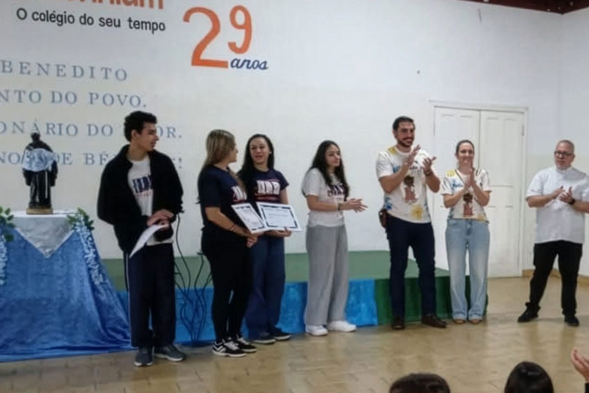 concurso-de-redacao-colegio-millennium-capa